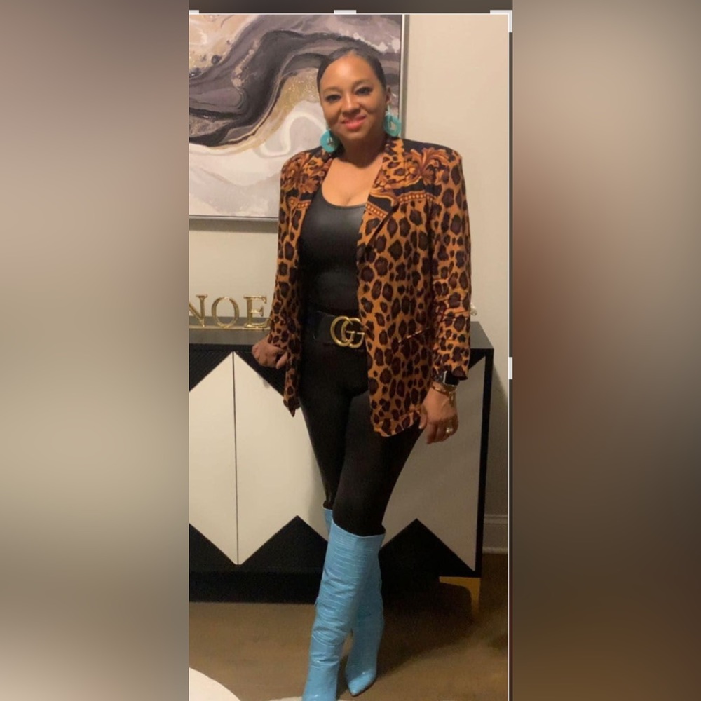 Meet your Posher, Niki